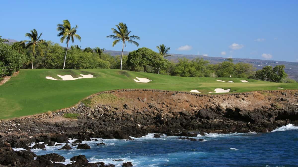 An ocean side beautiful golf course